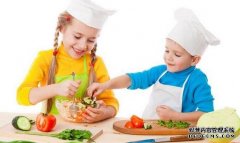 和孩子玩角色游戏的好处