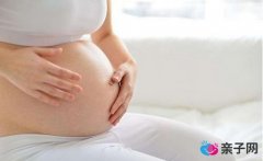 孕妈巧用枕头睡觉 孕妈巧用枕头睡觉
