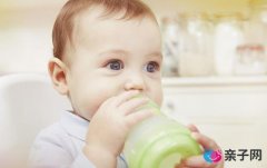 4个月宝宝吃奶量多少算正常