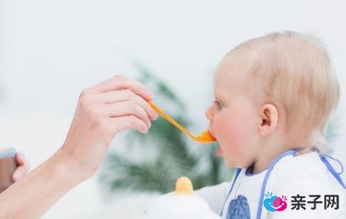 婴儿米粉能补铁吗 婴儿辅食米汤的做法