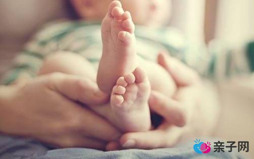 子宫复旧不全的症状