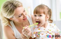 孩子牙齿黄的原因与解决办法 孩子牙齿黄的原因与解决办法