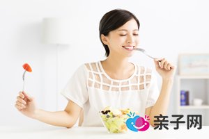 女人子宫囊肿怎么办