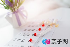 经期能不能泡脚