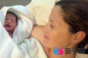 裤子一点点湿算破水吗 裤子一点点湿算破水吗