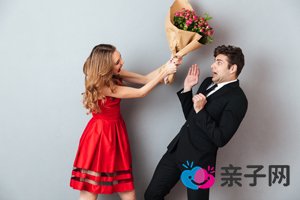 卵子在什么时候开始长