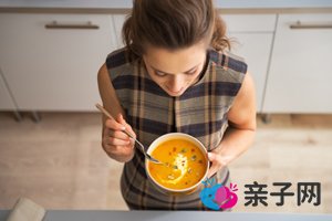 月子里能不能吃鱿鱼干