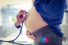 孕妇5个月肚子硬邦邦的怎么回事
