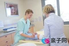 孕早期胎停会自然流产吗 孕早期胎停会自然流产吗